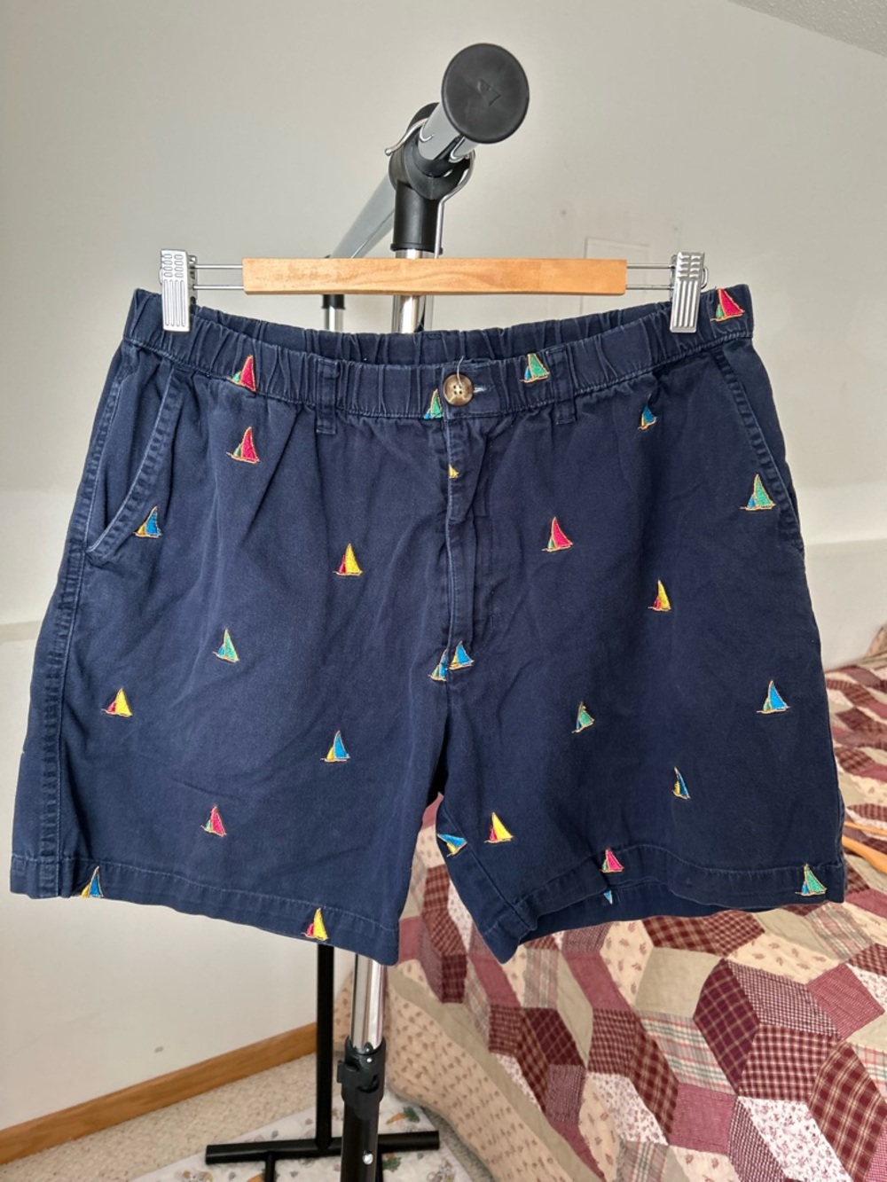 Chubbies Sailboat Print Shorts XL
